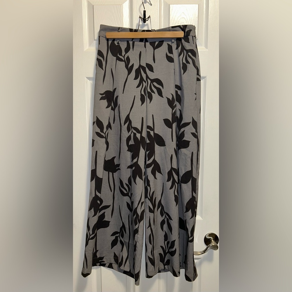 Via Bovio Stylish Gray and Charcoal Women's Wide Leg Plazzo Pants  Large Pleats